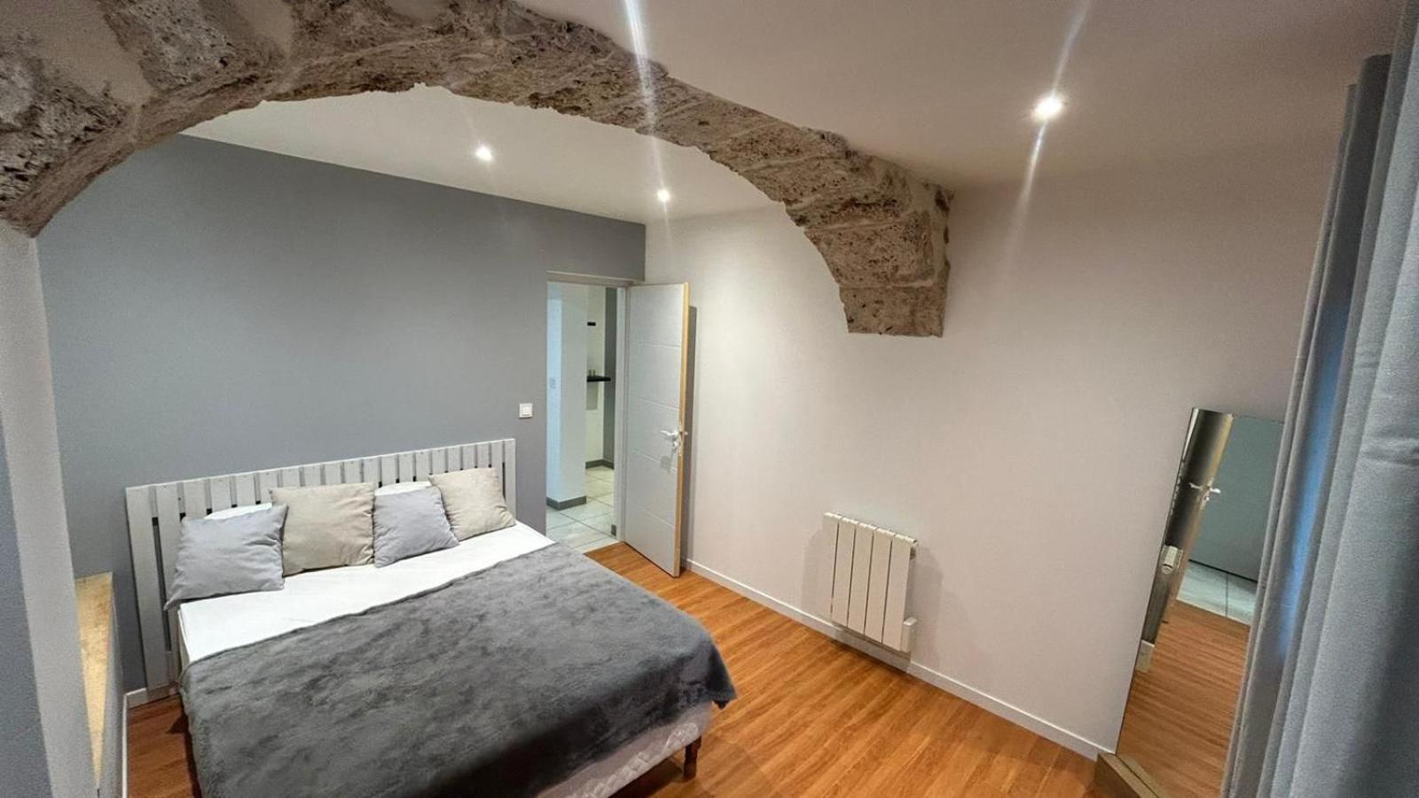 Appartement Paisible Entre Terre Et Mer 卡布里埃 外观 照片